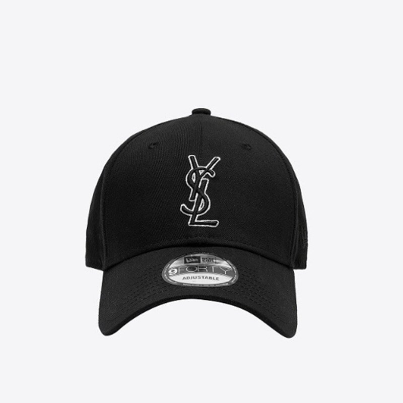 입생로랑 뉴에라 YSL 모노그램 볼캡 블랙